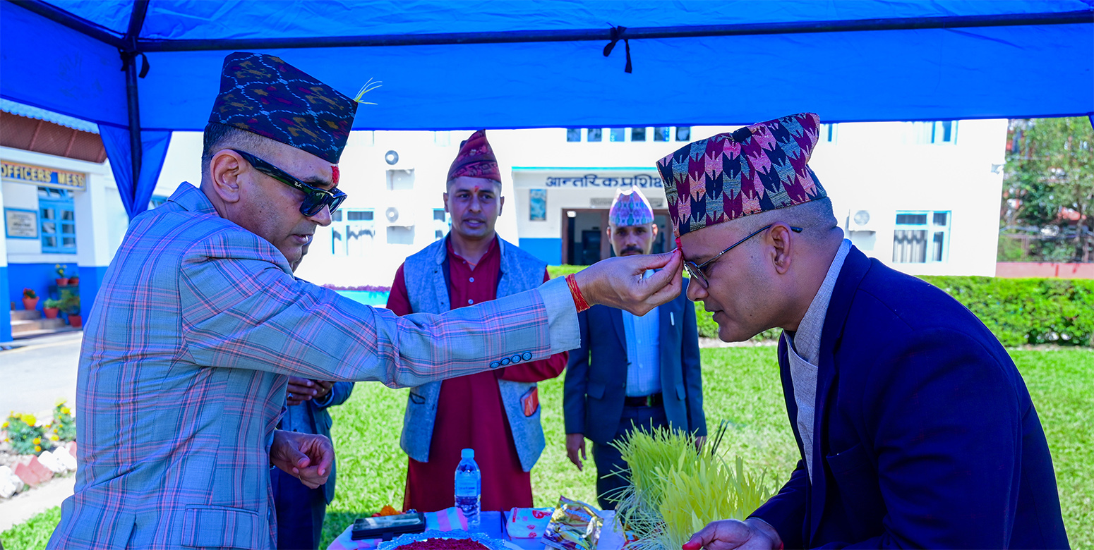 विजयादशमी २०८३ को अवसरमा टीका ग्रहण कार्यक्रम सम्पन्न । मितिः २०८३।०७।०४ गते ।